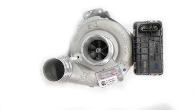 Turbo MERCEDES CHRYSLER JEEP OM642 135kW-170kW, A6420901880 A6420902080 A642090